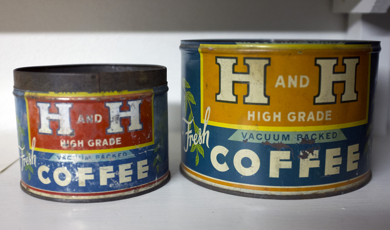 H and H High Grade Three Pound Tin