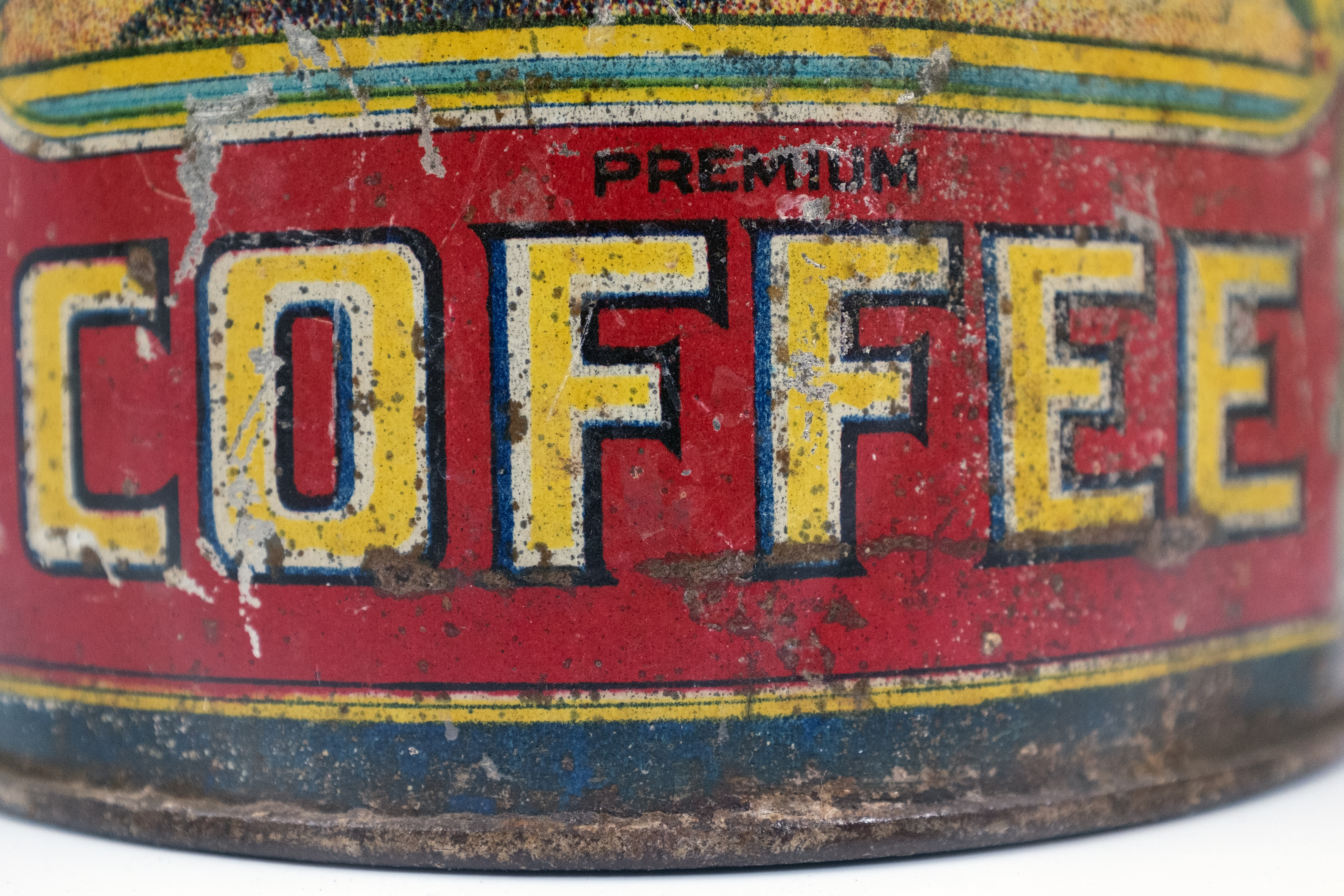 Broncho Coffee Tin Front