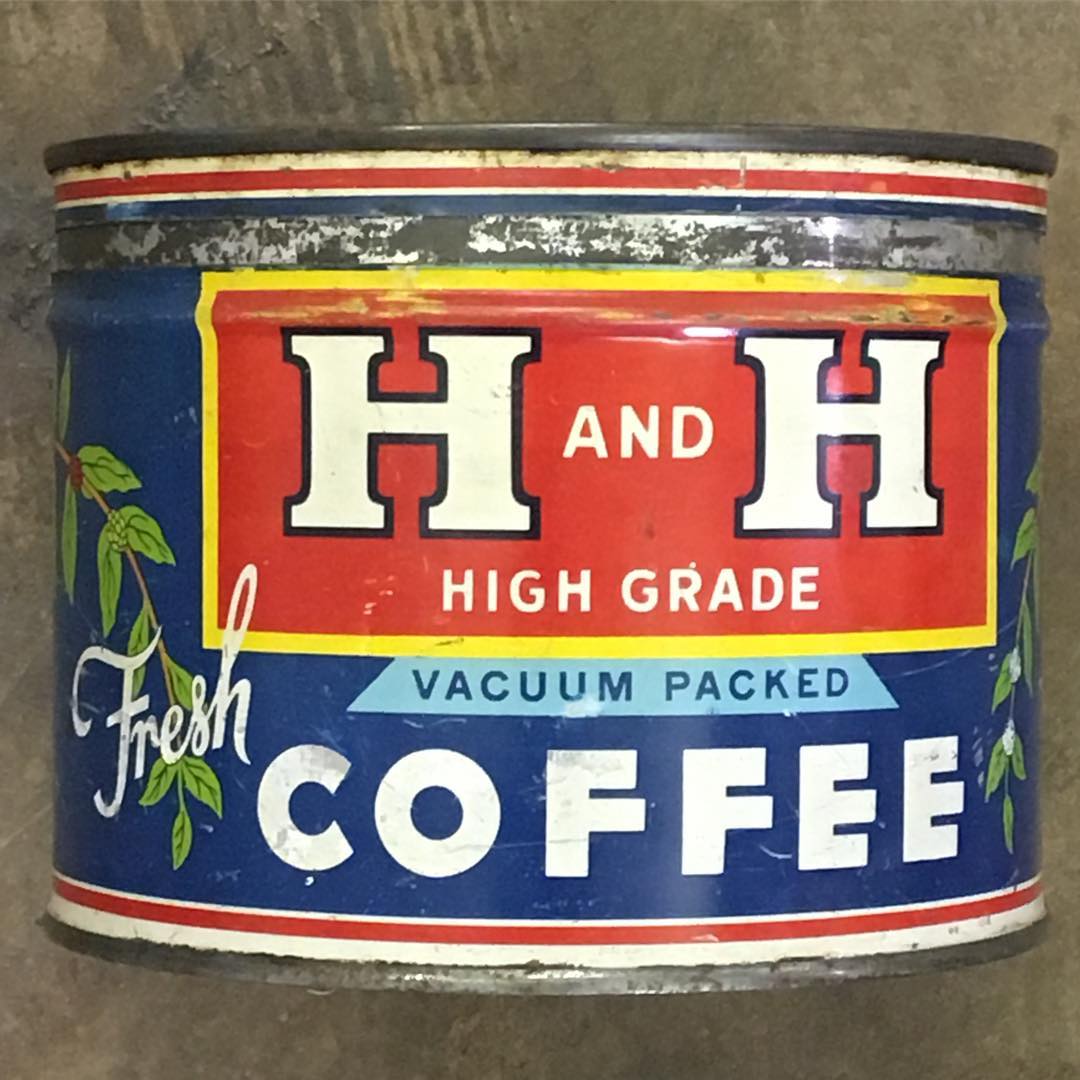 H and H High Grade one-pound tin with matching lid