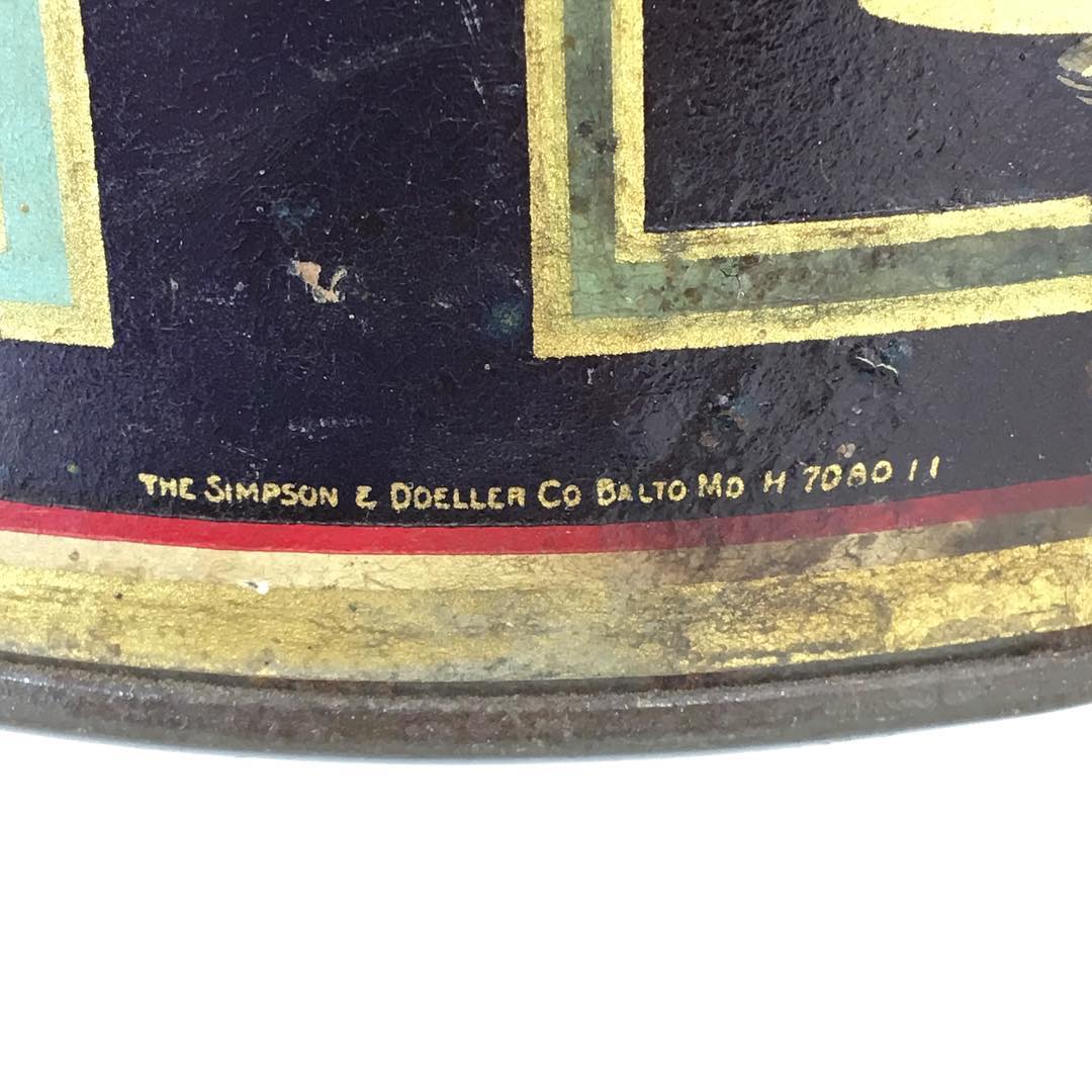 Simpson & Doeller maker mark on H and H Blend tin