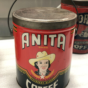 Color photograph **15 October 2019** — cylindrical **three-pound** pail, wire bail, red upper field and black lower field: **'ANITA'** / **'BRAND'** in large block letters, western portrait of a woman in a **pale hat** with small star, **'STAR OF THE RANCH'**, **'PEABERRY BLEND'**, **'COFFEE'**, **'THREE POUNDS NET'**; Hoffmann-Hayman-era Western product line in the **Witte** presentation — **not in the project’s museum collection**